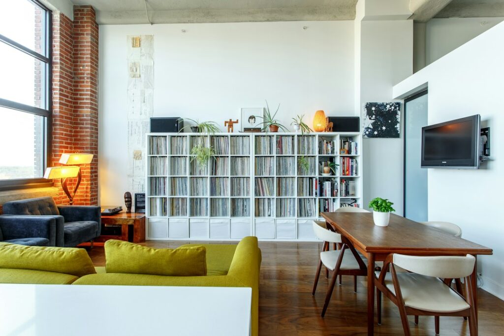 Small space storage ideas for a compact apartment